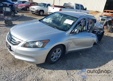 2012 Honda Accord 2.4 Se z USA, uszkodzony, nr VIN 1HGCP2F60CA137424